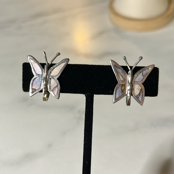 TAXCO Mexico RM Sterling Silver Abalone Inlay Butterfly Screw Back Earrings 925 - Picture 8 of 14